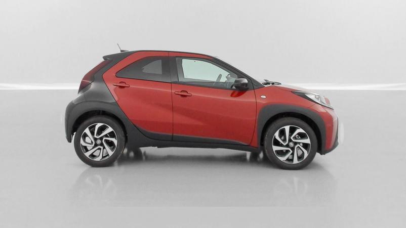 Vente en ligne Toyota Aygo Aygo x Aygo X 1.0 VVT-i 72 Design au prix de 17 700 €