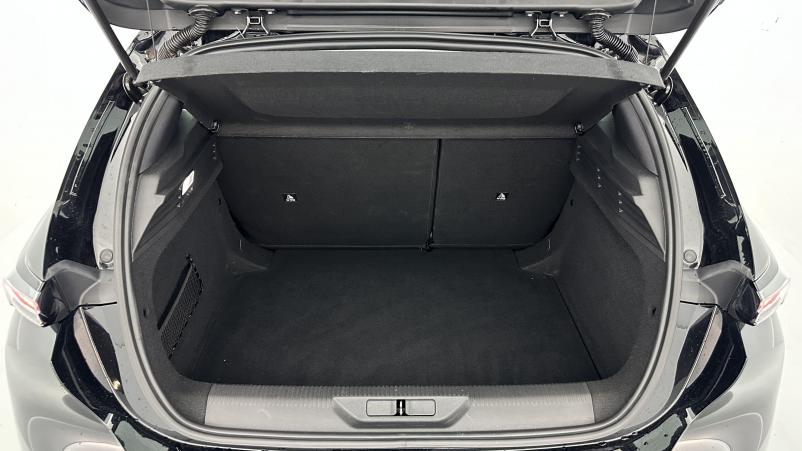 Vente en ligne Peugeot 308 308 III 1.2 Puretech 130ch Active Pack EAT8 au prix de 22 400 €