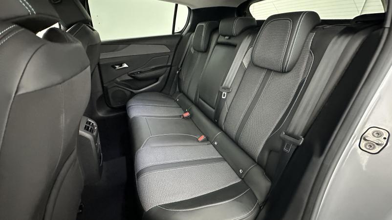 Vente en ligne Peugeot 308 308 1.2 PureTech 130ch Allure EAT8 au prix de 23 400 €