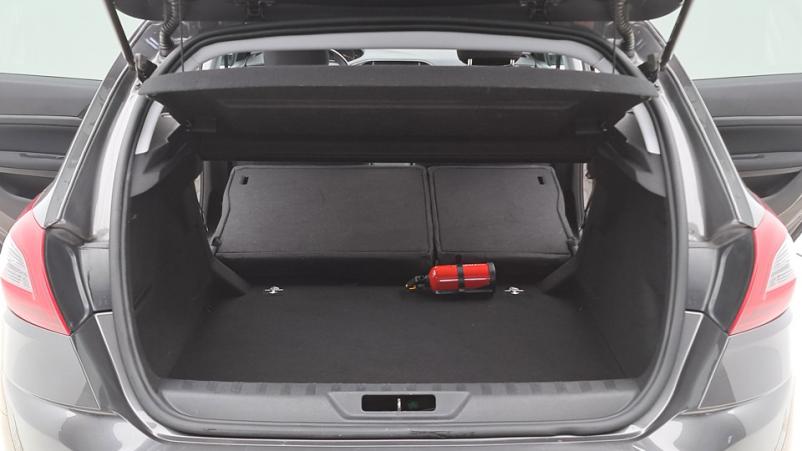 Vente en ligne Peugeot 308 5P 1.2 PureTech 110ch Manuelle/6 Active au prix de 10 970 €