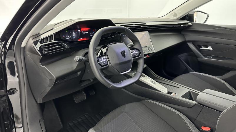 Vente en ligne Peugeot 308 308 1.2 Puretech 130ch Active Pack EAT8 au prix de 22 010 €