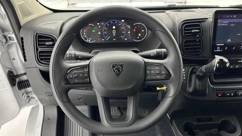 Vente en ligne Peugeot Boxer Fourgon Boxer II L3H2 3.5 MAXI 2.2 140ch BVA8 au prix de 33 780 €