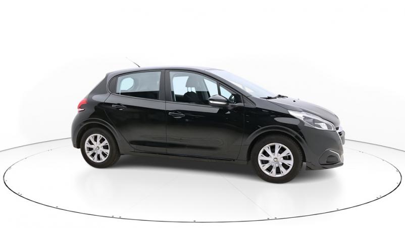 Vente en ligne Peugeot 208 5P 1.2 PureTech S&S 82ch Manuelle/5 Active au prix de 8 940 €