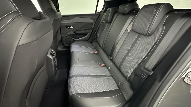 Vente en ligne Peugeot 308 308 III 1.5 BlueHDi 130ch GT EAT8 au prix de 29 700 €