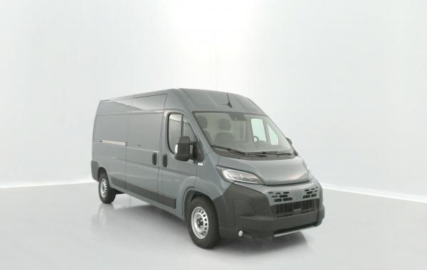 Fiat Ducato Fourgon Ducato III LH2 3.5 Maxi 180ch H3-Power Pack Premium Connect BVA8 occasion de 2024 en vente à Rennes