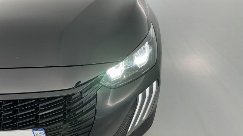 Vente en ligne Peugeot 208 208 1.2 Puretech 100ch Allure au prix de 17 400 €