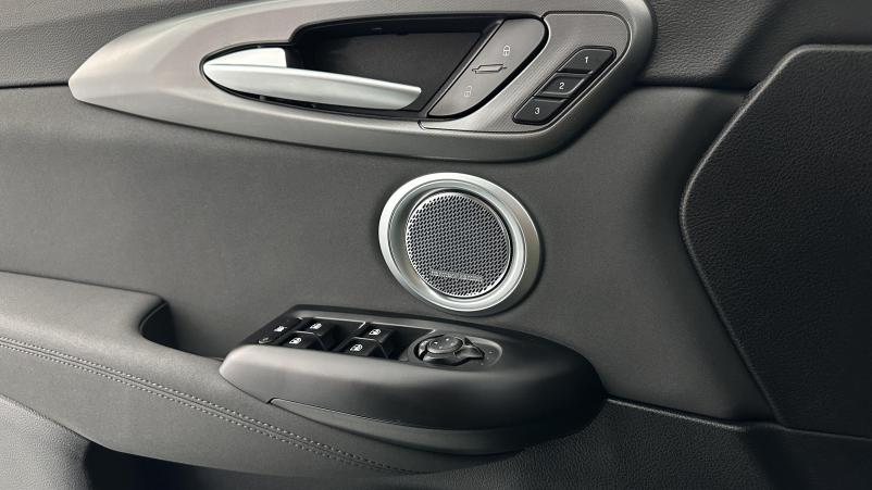 Vente en ligne Alfa Romeo Tonale Tonale 1.5 Hybrid 130ch Sprint TCT7 au prix de 28 910 €