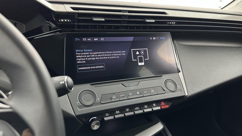 Vente en ligne Peugeot 308 308 III 1.2 Puretech 130ch Active Pack EAT8 au prix de 22 400 €