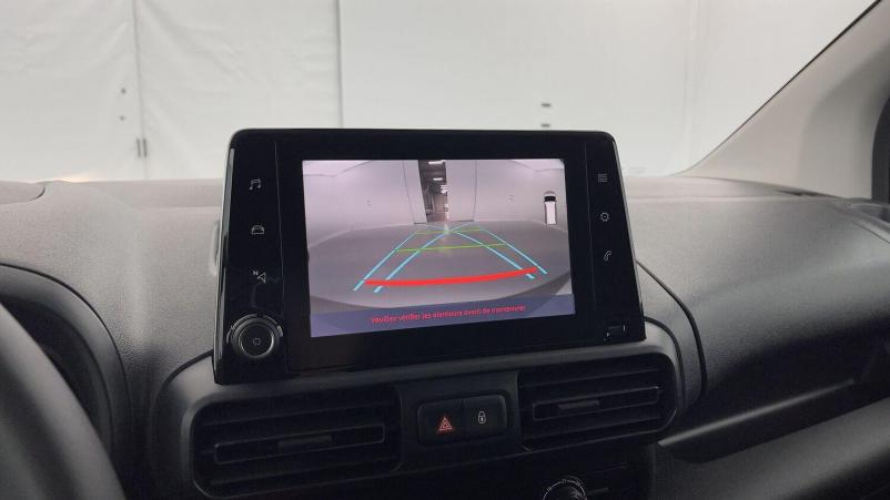 Vente en ligne Fiat Doblo Doblo fourgon III M 650kg BlueHDi 100ch Pack Premium Connect Frigo Lamberet au prix de 38 580 €