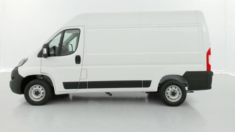 Vente en ligne Fiat Ducato Fourgon Ducato III 3.5 MH2 H3-Power 140ch au prix de 32 580 €