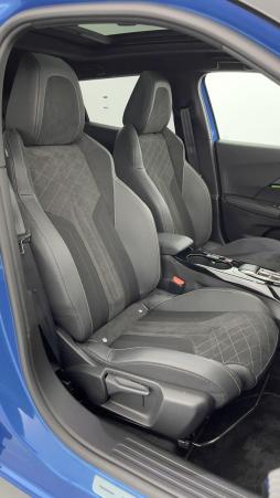 Vente en ligne Peugeot 2008 2008 II 1.2 PureTech 130ch GT EAT8 au prix de 30 410 €