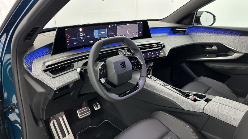 Vente en ligne Peugeot 3008 3008 Hybrid 145ch GT e-DCS6 au prix de 35 400 €