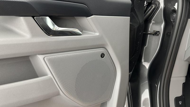 Vente en ligne Ford Transit Custom Transit custom II 320 L2H1 2.0 Ecoblue 170ch Limited BVA8 au prix de 45 180 €