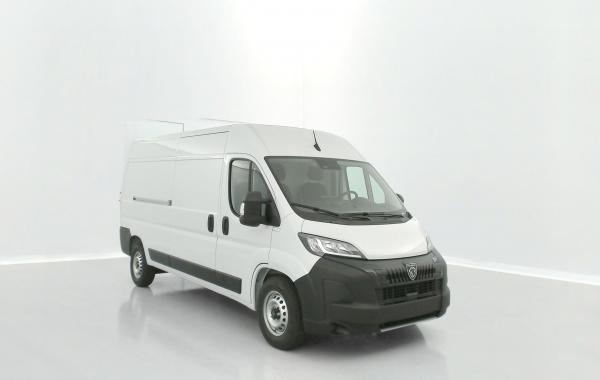 Peugeot Boxer Fourgon Boxer II L3H2 3.5 MAXI 2.2 140ch BVA8 occasion de 2025 en vente à Rennes