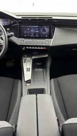 Vente en ligne Peugeot 308 308 1.2 Puretech 130ch Active Pack EAT8 au prix de 22 010 €