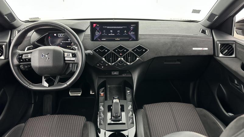 Vente en ligne Ds Ds3 Crossback Ds3 crossback 1.2 PureTech 130ch Performance Line EAT8 au prix de 17 510 €