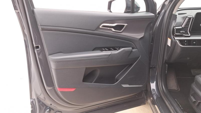 Vente en ligne Kia Sportage  1.6 Hybrid 230ch Automatique/6 Design hybrid au prix de 32 280 €