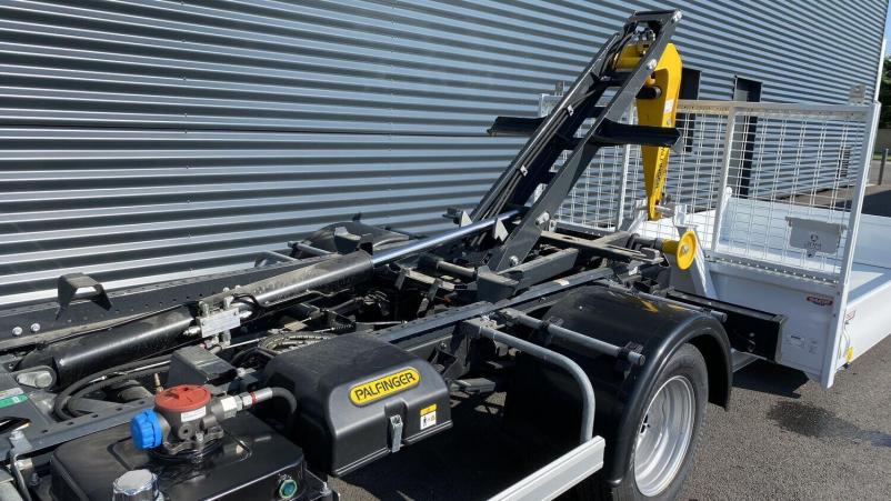 Vente en ligne Iveco Daily Daily III 35C16H 3450 3.0 160ch Q-TOR Ampliroll Palfinger au prix de 66 780 €