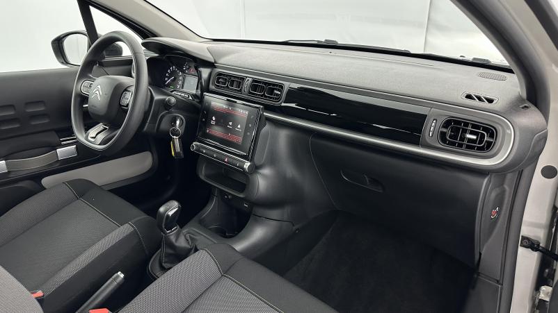 Vente en ligne Citroën C3 C3 III 1.2 PureTech 83ch Shine au prix de 12 000 €