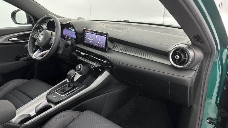 Vente en ligne Alfa Romeo Tonale Tonale 1.5 Hybrid 130ch Sprint TCT7 au prix de 28 910 €
