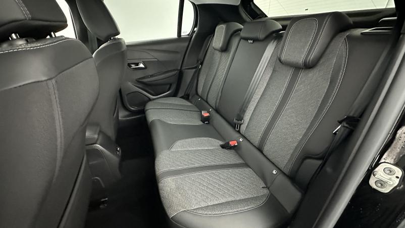 Vente en ligne Peugeot 208 208 1.2 Puretech 100ch Allure au prix de 17 400 €