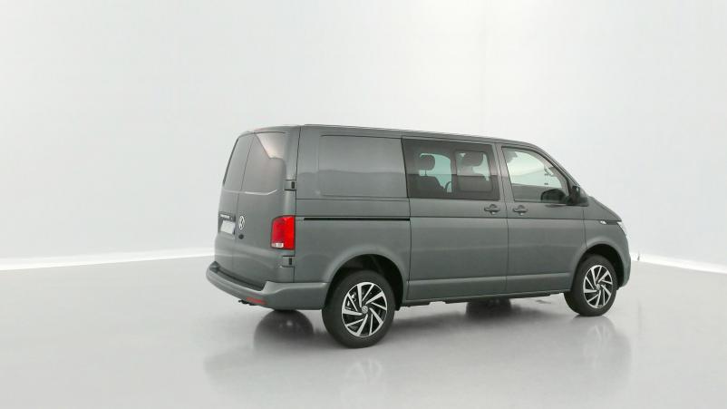 Vente en ligne Volkswagen Transporter Transporter T 6.1 PROCAB L1 2.0 TDI 150ch Business Plus DSG7 au prix de 56 100 €