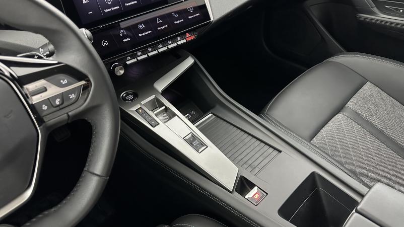 Vente en ligne Peugeot 408 408 1.2 PureTech 130ch Allure Pack EAT8 au prix de 25 010 €
