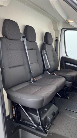 Vente en ligne Opel Movano Movano 3.5T L2H2 2.2d 140ch Pack Business au prix de 31 380 €