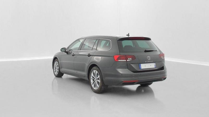 Vente en ligne Volkswagen Passat SW Passat sw VIII 1.5 TSI ACT 150ch Life Plus DSG7 au prix de 33 200 €
