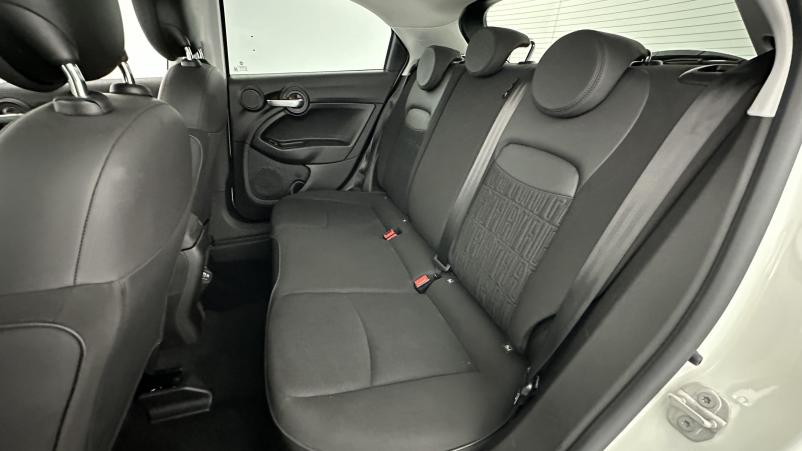 Vente en ligne Fiat 500X 500x 1.5 FireFly Turbo 130ch Pack Confort Style Hybrid DCT7 au prix de 21 000 €