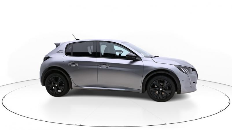 Vente en ligne Peugeot 208  1.2 PureTech S&S 100ch Automatique/8 Gt line au prix de 14 820 €