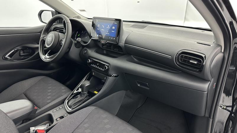 Vente en ligne Toyota Yaris Yaris Hybride 116h Design e-CVT au prix de 26 000 €