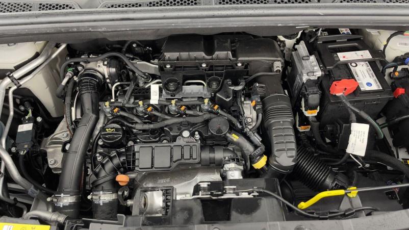 Vente en ligne Fiat Doblo Doblo fourgon III M 650kg BlueHDi 100ch Pack Premium Connect Frigo Lamberet au prix de 38 580 €