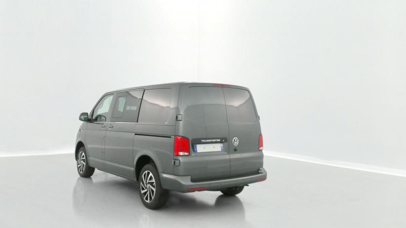Vente en ligne Volkswagen Transporter Transporter T6.1 PROCAB L1 2.0 TDI 150ch Business Plus DSG7 au prix de 56 100 €