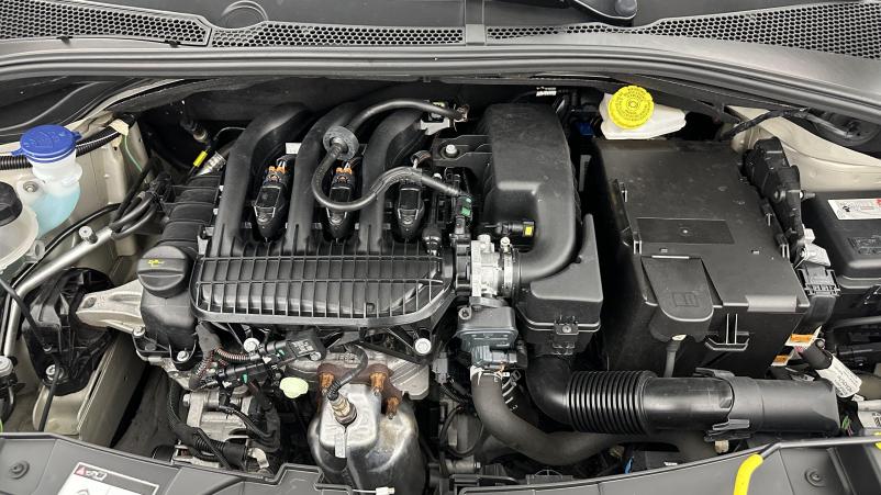 Vente en ligne Citroën C3 C3 III 1.2 PureTech 83ch Shine au prix de 12 000 €
