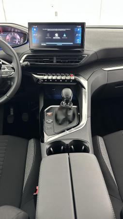 Vente en ligne Peugeot 5008 5008 III 1.2 PureTech 130ch Active Pack au prix de 29 400 €