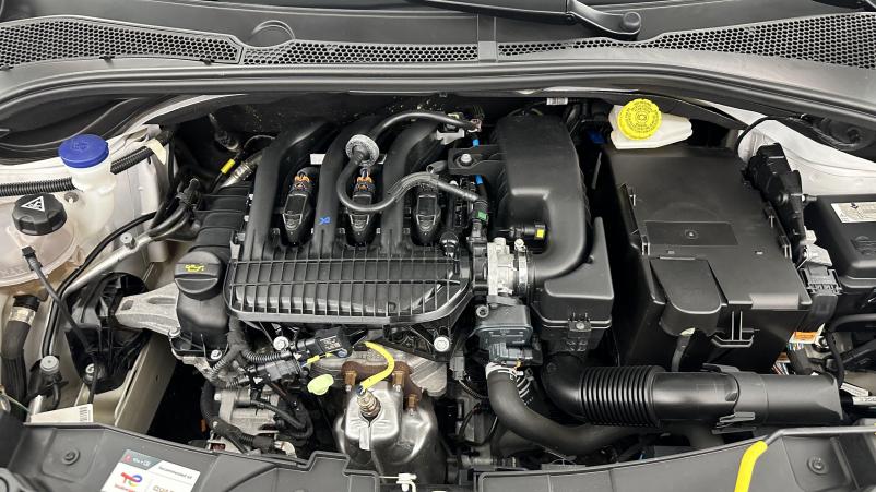 Vente en ligne Citroën C3 C3 1.2 PureTech 83ch Feel Pack au prix de 16 010 €