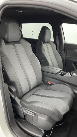Vente en ligne Peugeot 5008 5008 III 1.5 BlueHDi 130ch Allure Pack EAT8 au prix de 39 500 €