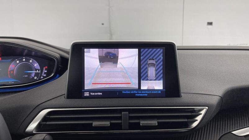 Vente en ligne Peugeot 3008 3008 III 1.2 Puretech 130ch Active Pack EAT8 au prix de 26 400 €