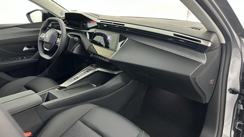 Vente en ligne Peugeot 308 SW 308 sw 1.2 Hybrid 136 Allure e-DCS6 au prix de 30 000 €