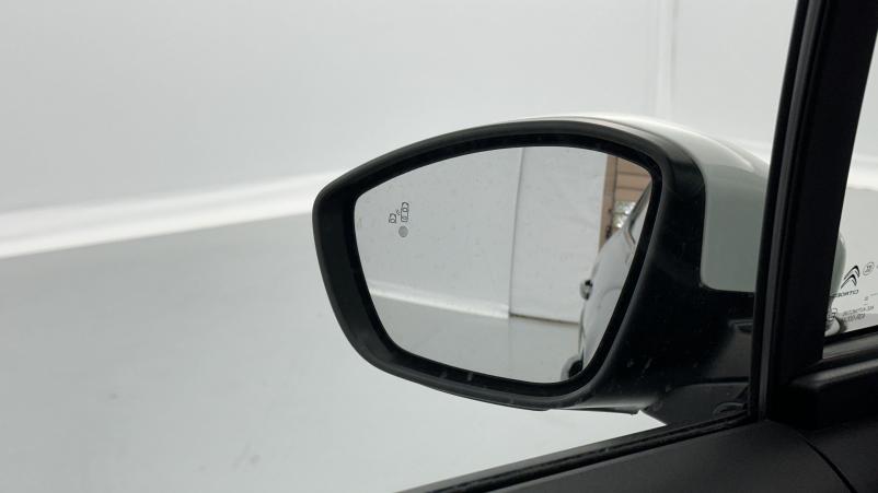 Vente en ligne Citroën C3 C3 III 1.2 PureTech 110ch Shine au prix de 16 010 €