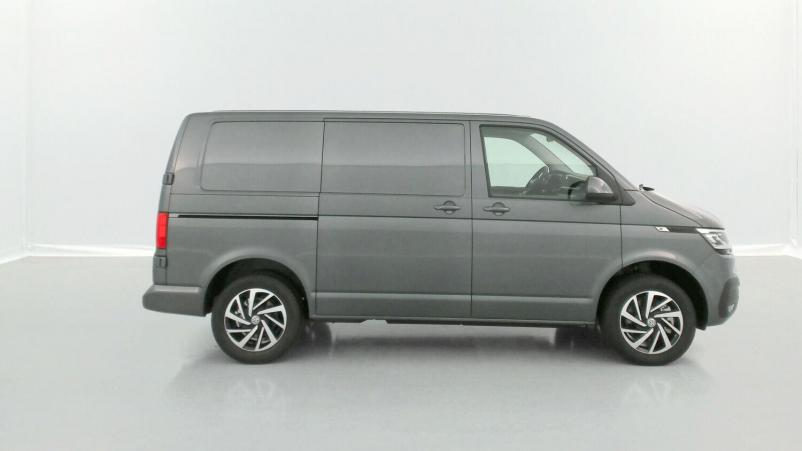 Vente en ligne Volkswagen Transporter Transporter T6.1 VAN 2.8T L1H1 2.0 TDI 204ch Business Plus DSG7 au prix de 58 140 €