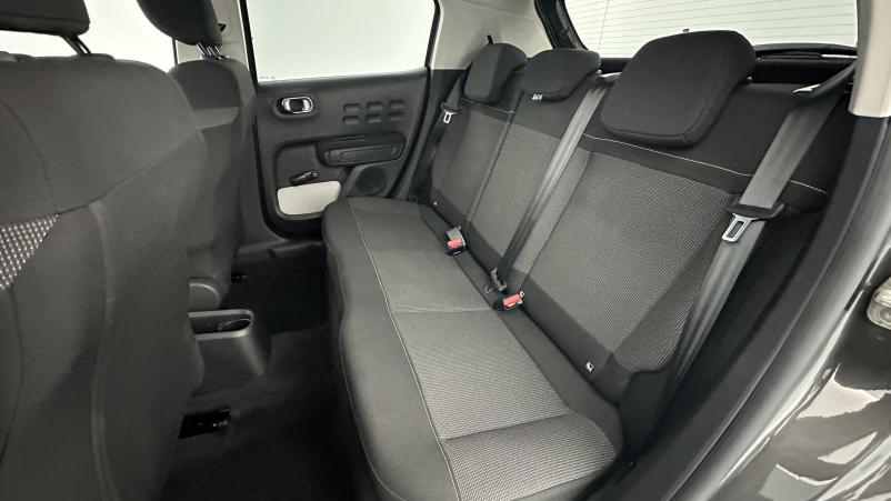 Vente en ligne Citroën C3 C3 III 1.2 PureTech 110ch Shine au prix de 17 000 €