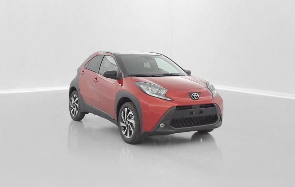 Toyota Aygo Aygo x Aygo X 1.0 VVT-i 72 Design occasion de 2024 en vente à Rennes