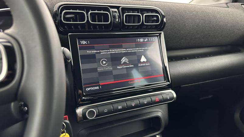 Vente en ligne Citroën C3 Aircross C3 aircross II 1.2 PureTech 110ch Shine au prix de 19 010 €