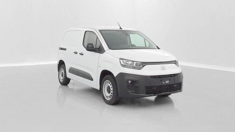 Vente en ligne Fiat Doblo Doblo fourgon III M 650kg BlueHDi 100ch Pack Premium Connect au prix de 23 940 €
