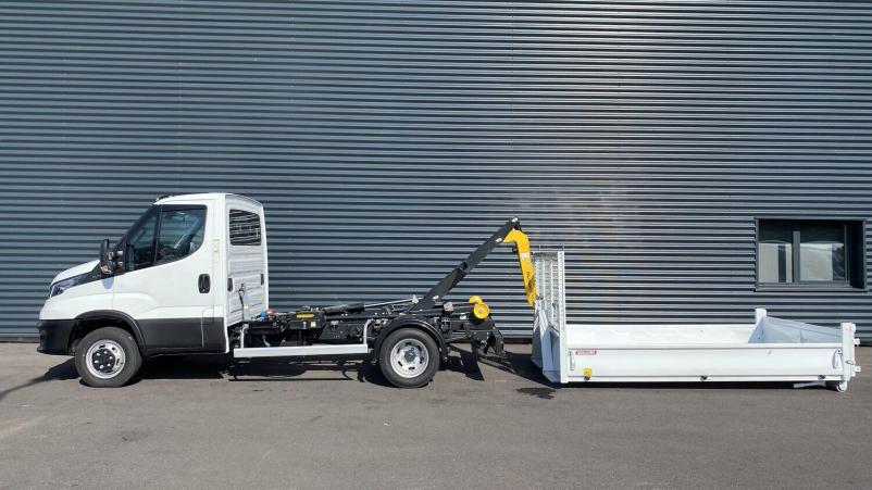 Vente en ligne Iveco Daily Daily III 35C16H 3450 3.0 160ch Q-TOR Ampliroll Palfinger au prix de 66 780 €