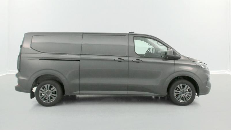 Vente en ligne Ford Transit Custom Transit custom II 320 L2H1 2.0 Ecoblue 170ch Limited BVA8 au prix de 45 180 €