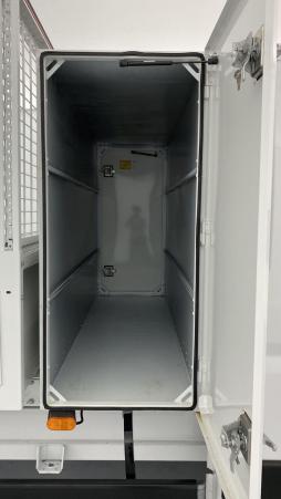 Vente en ligne Fiat Ducato Fourgon Ducato cc 3.5 L 2.2 H3-Power 180ch Maxi Benne Acier + Coffre JPM au prix de 40 500 €
