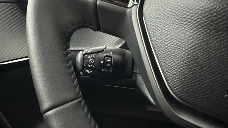 Vente en ligne Peugeot 208 208 II(2) 1.2 Hybrid 100ch Style e-DCS6 au prix de 21 710 €